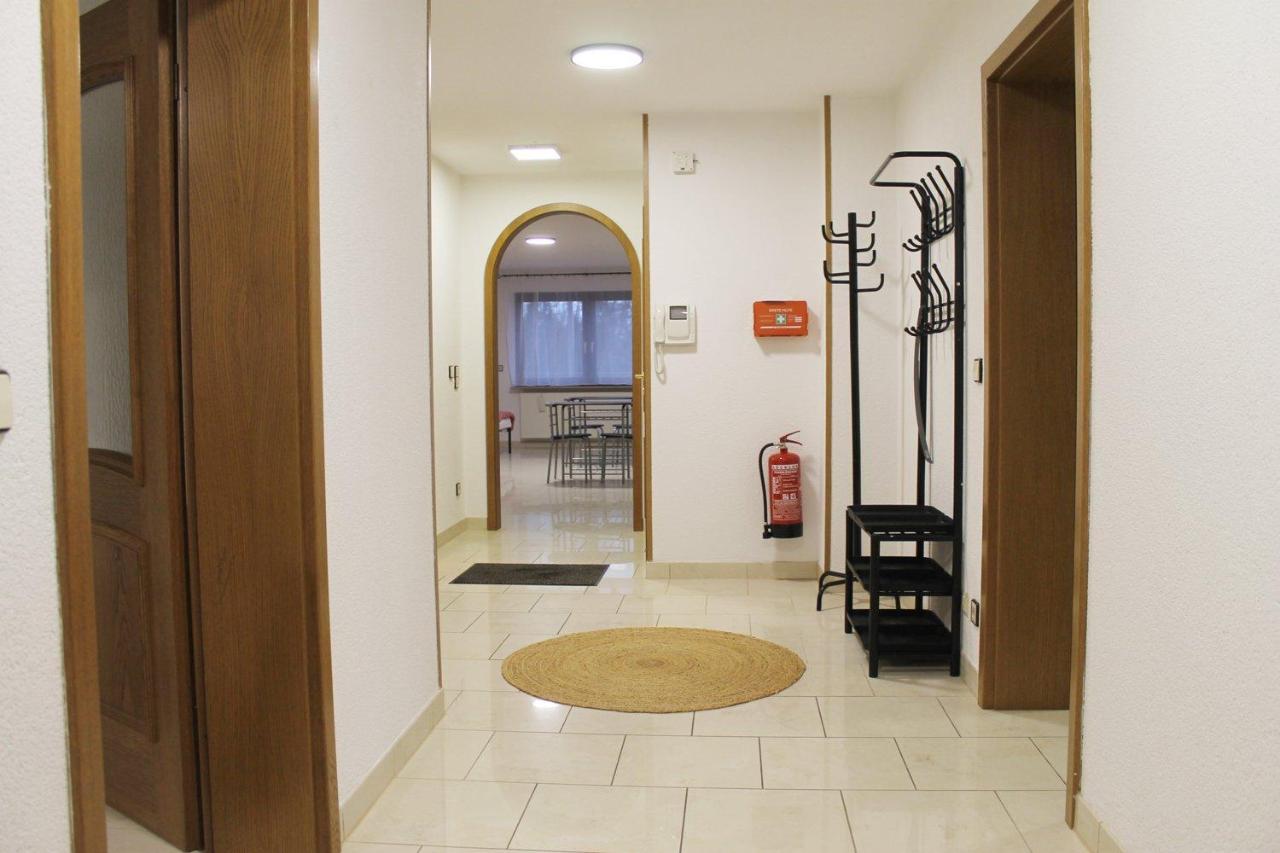 Spacious Apartment In Industrial Area ลุดวิกสบูร์ก ภายนอก รูปภาพ