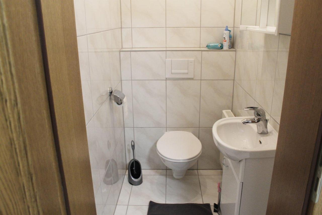 Spacious Apartment In Industrial Area ลุดวิกสบูร์ก ภายนอก รูปภาพ